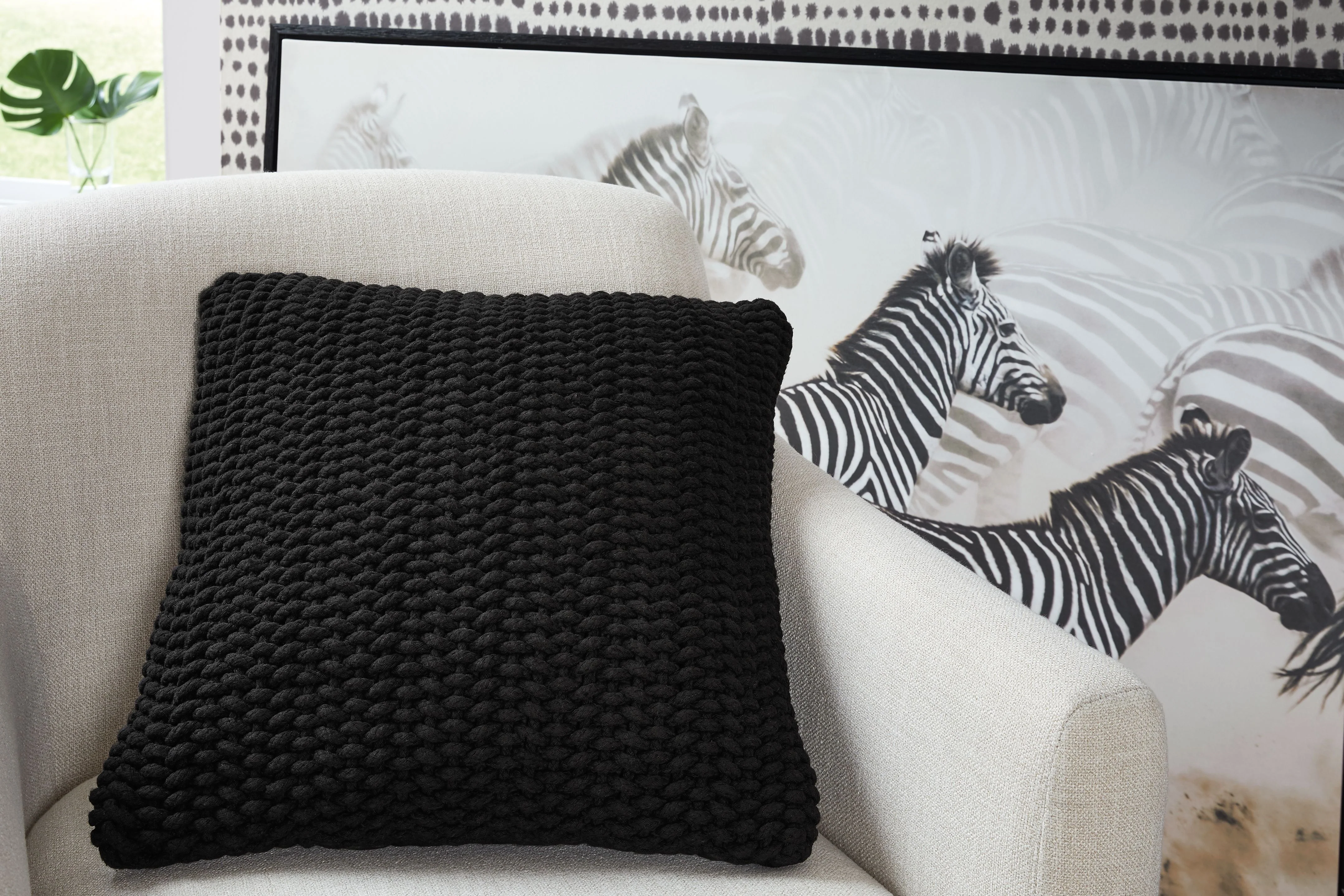 Renemore - Pillow - Image 8