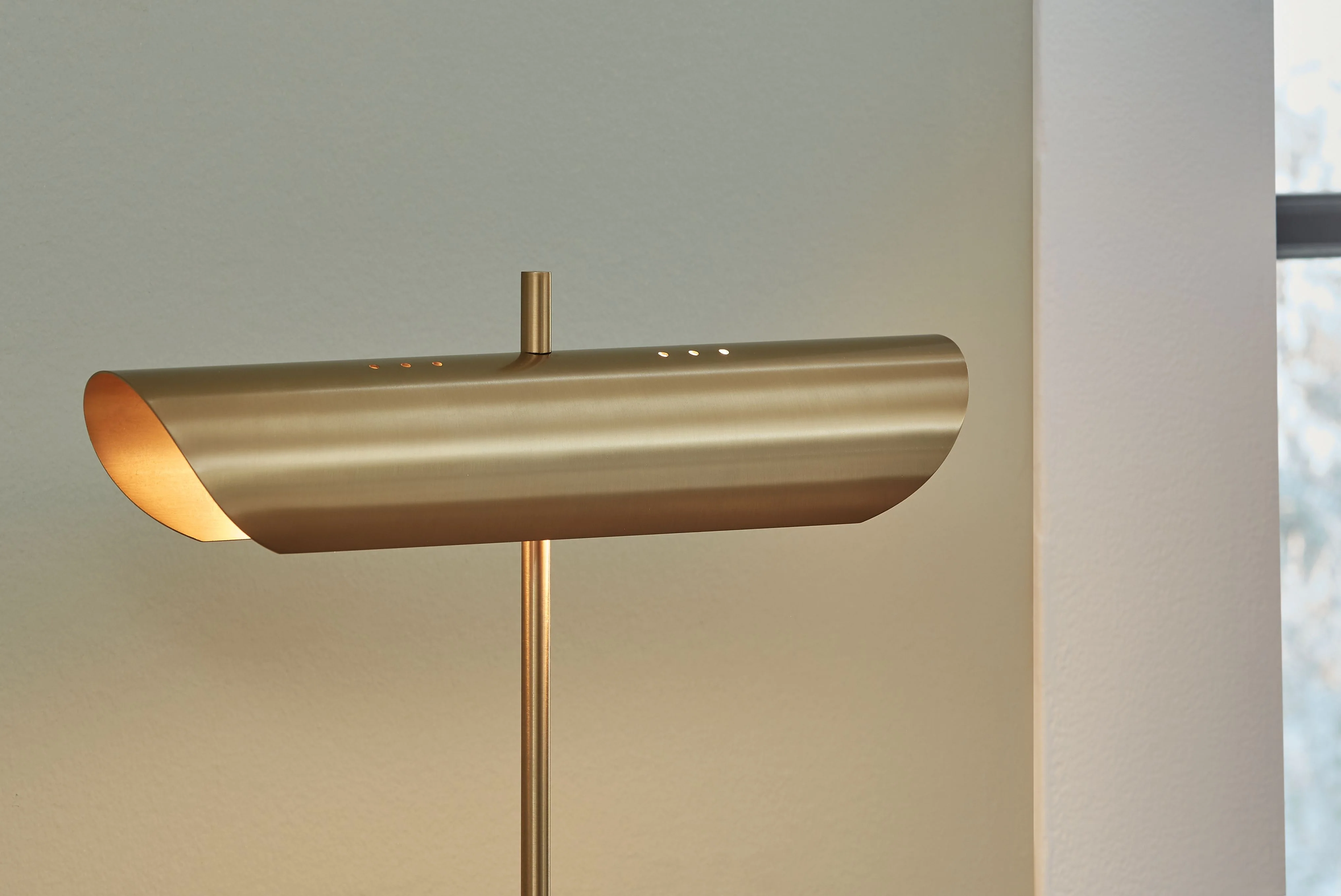 Rowleigh - Marble Desk Lamp - Gold Finish / White - Image 2