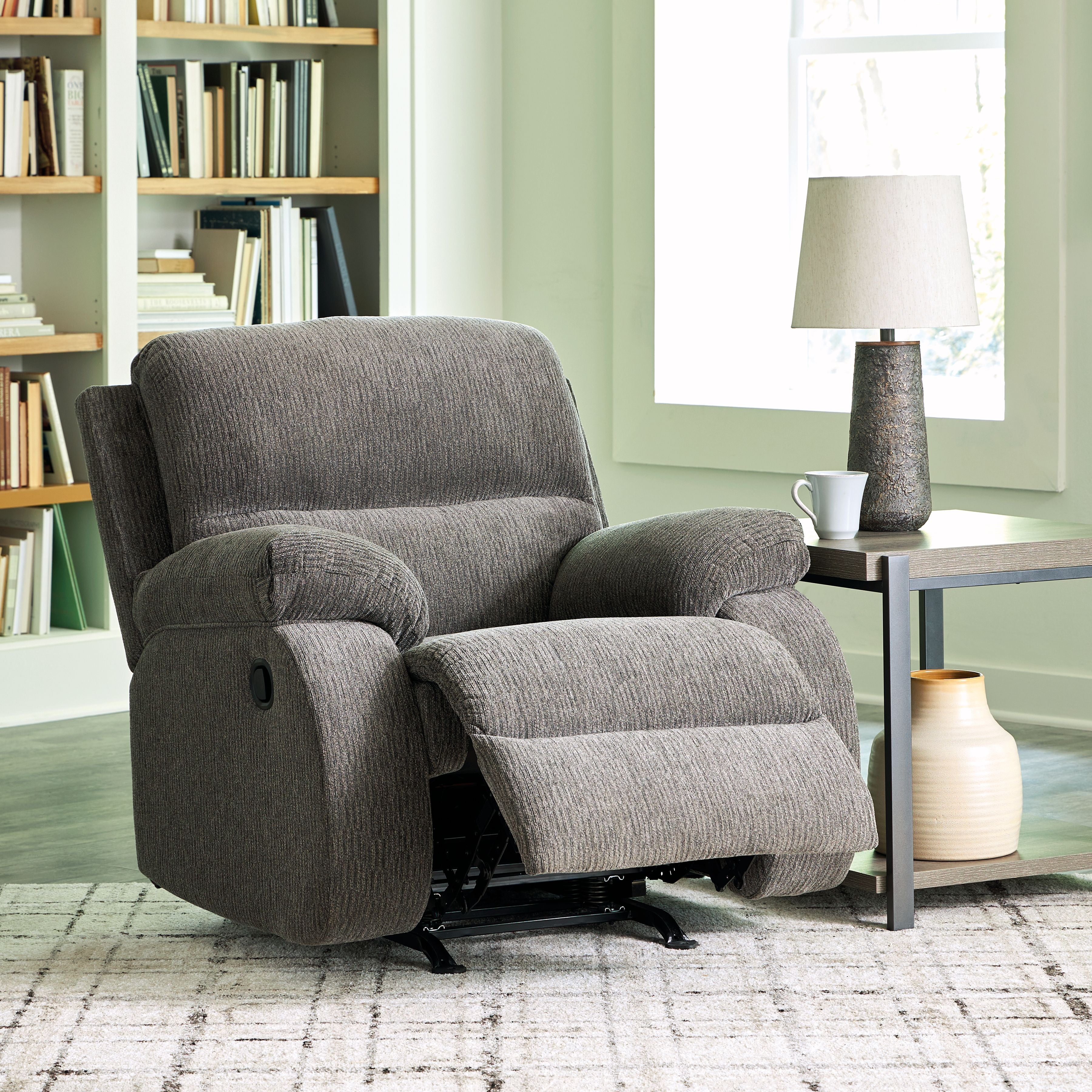 Scranto - Rocker Recliner - Image 3