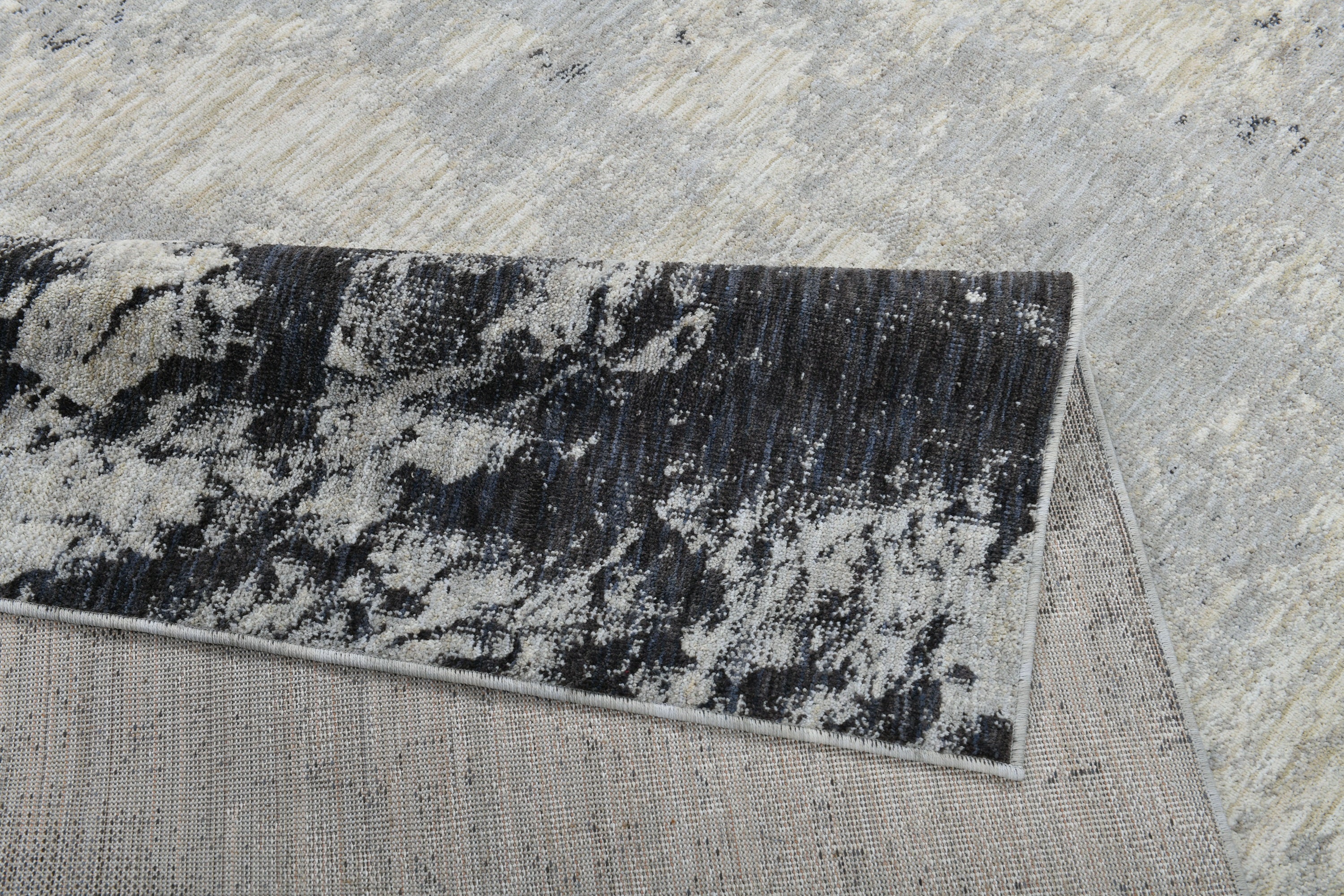 .Seda Black Rug - 6' 6" x 9' 0" - Image 5