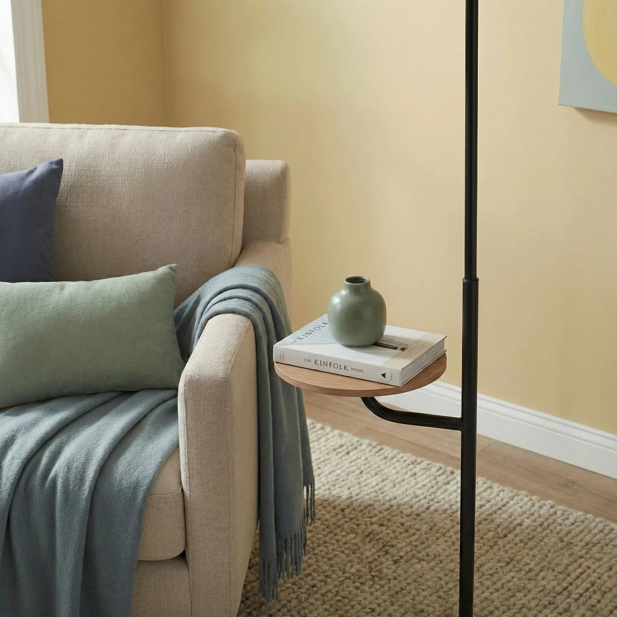 Seoul - Floor Lamp With Rotary Switch Wood Table Base - Black / White - Image 5