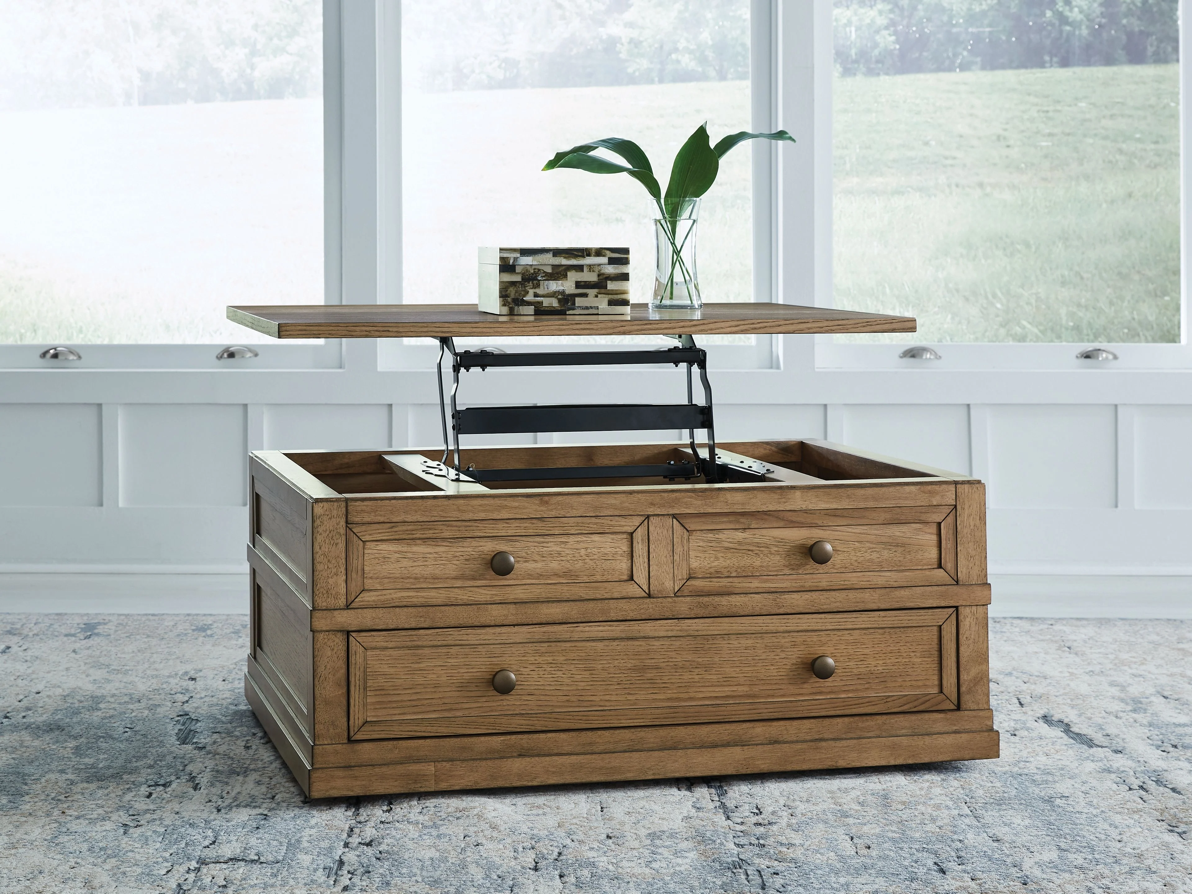 Sharlance - Lift Top Cocktail Table - Light Brown - Image 11