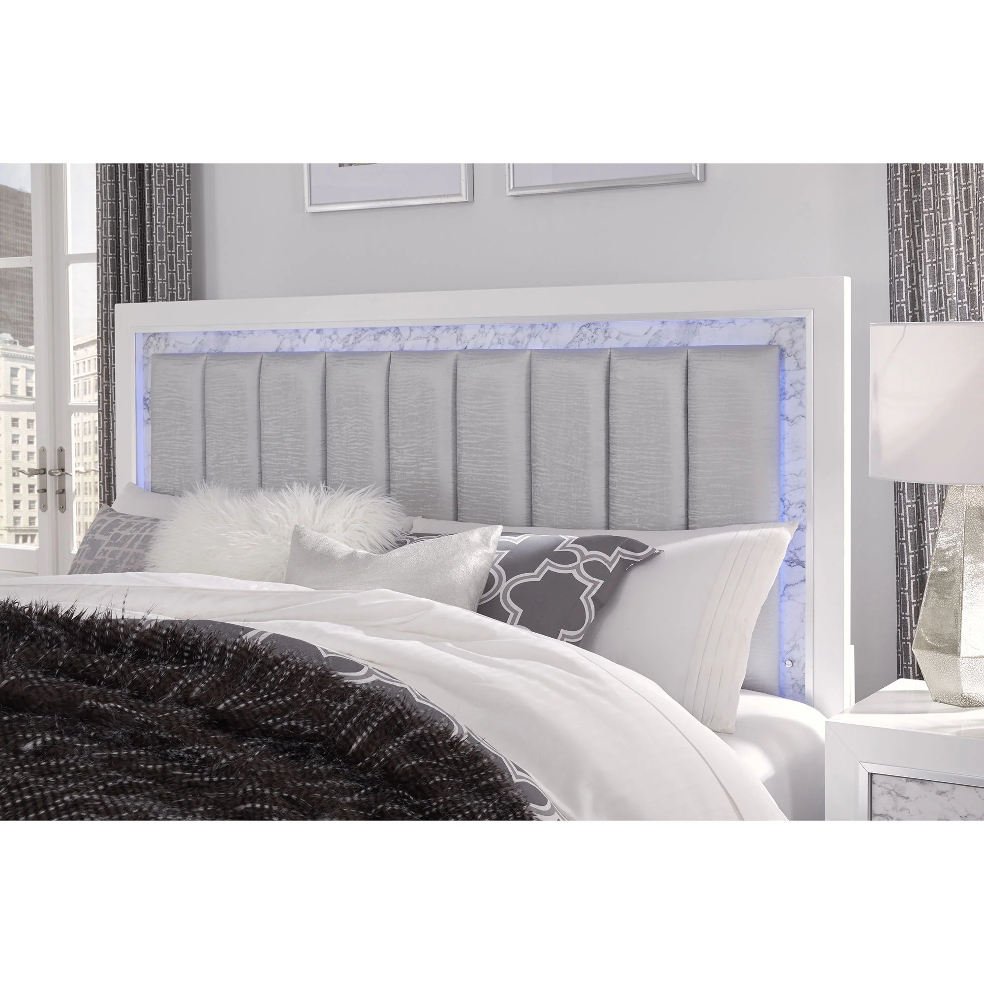 Skye - Bed Elegant Design - Image 8