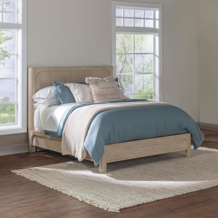 Solano - Panel Bed - Image 4
