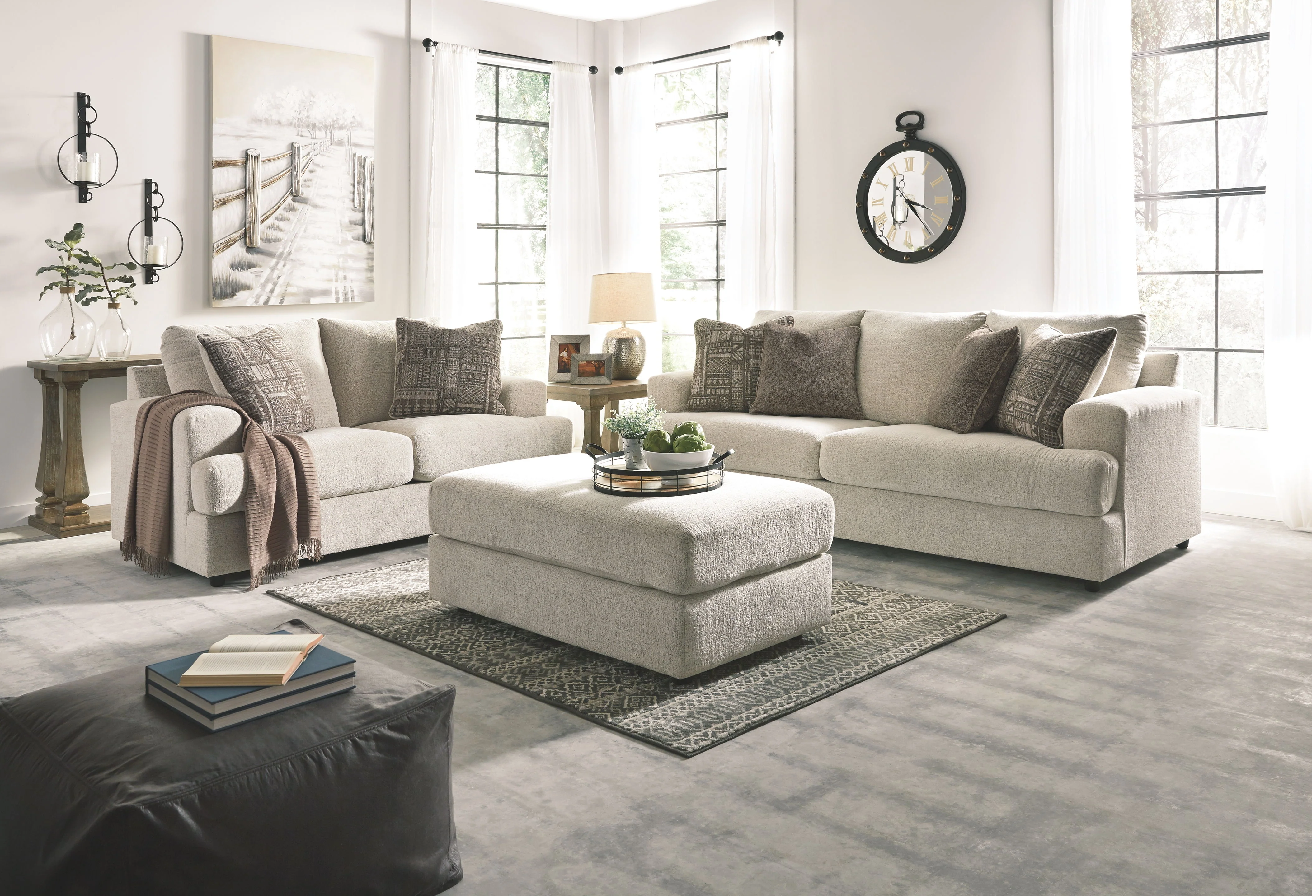 Soletren - Sofa, Loveseat - Image 4