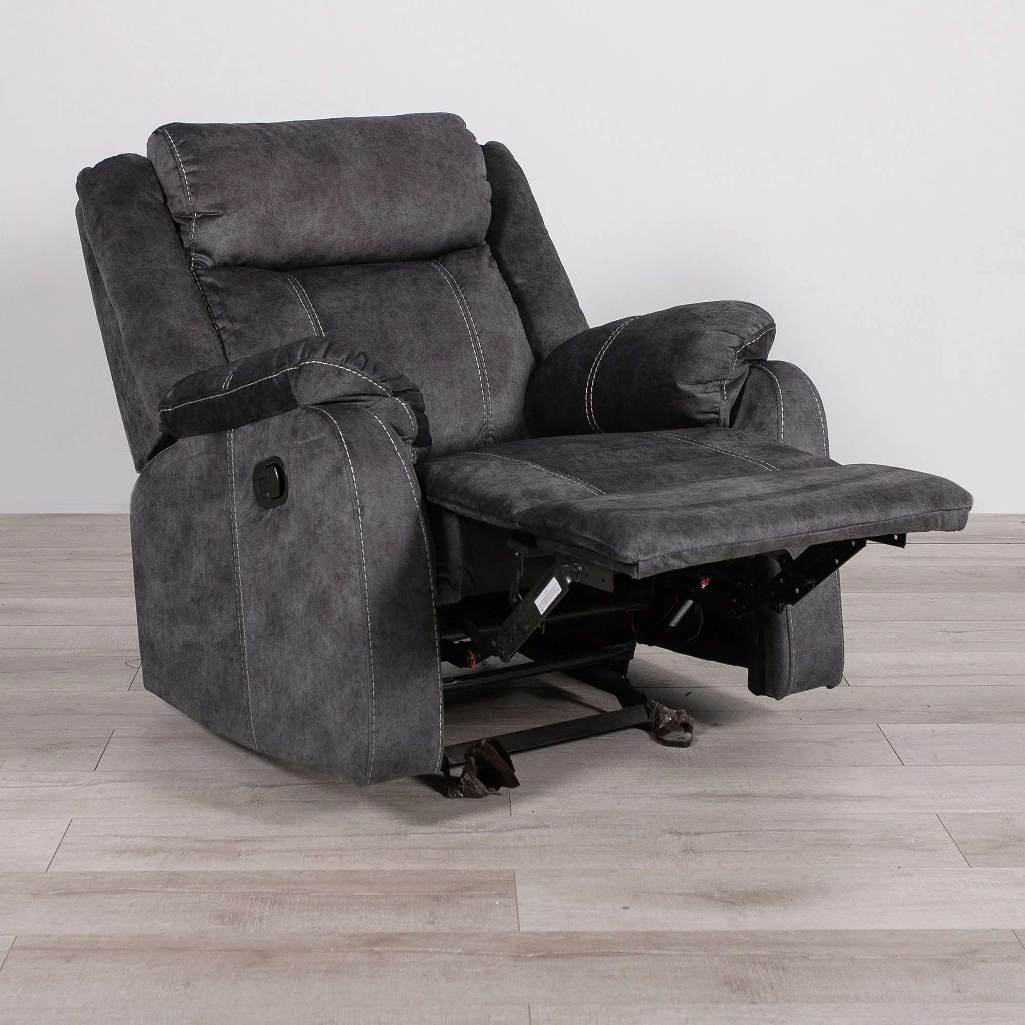 Sonet - Domino Reclining Chairs - Image 9