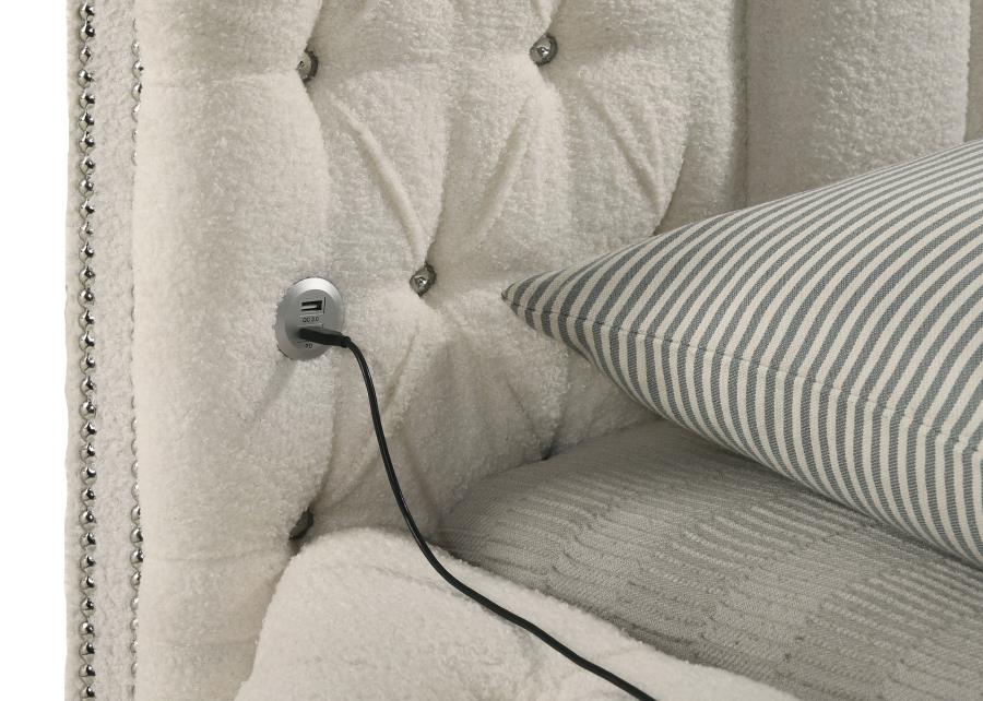 Sonya - Upholstered Bedroom Set - Image 23