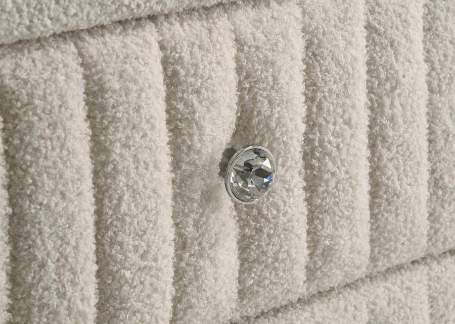 Sonya - Upholstered Bedroom Set - Image 54