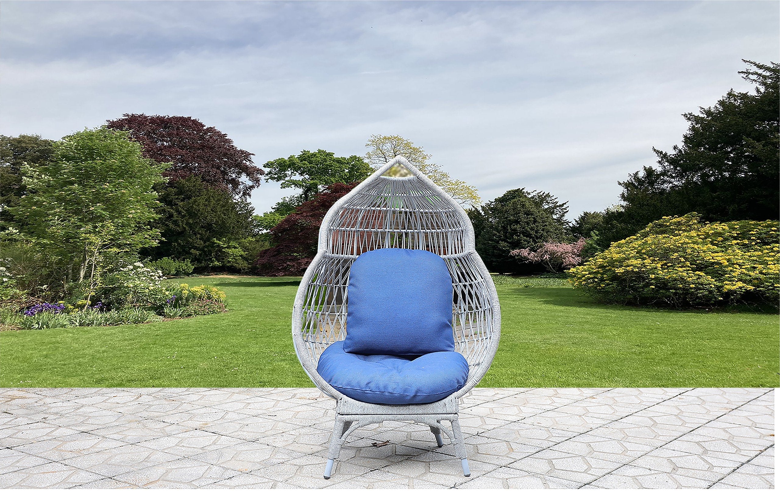 Standing Basket Chair - Image 2