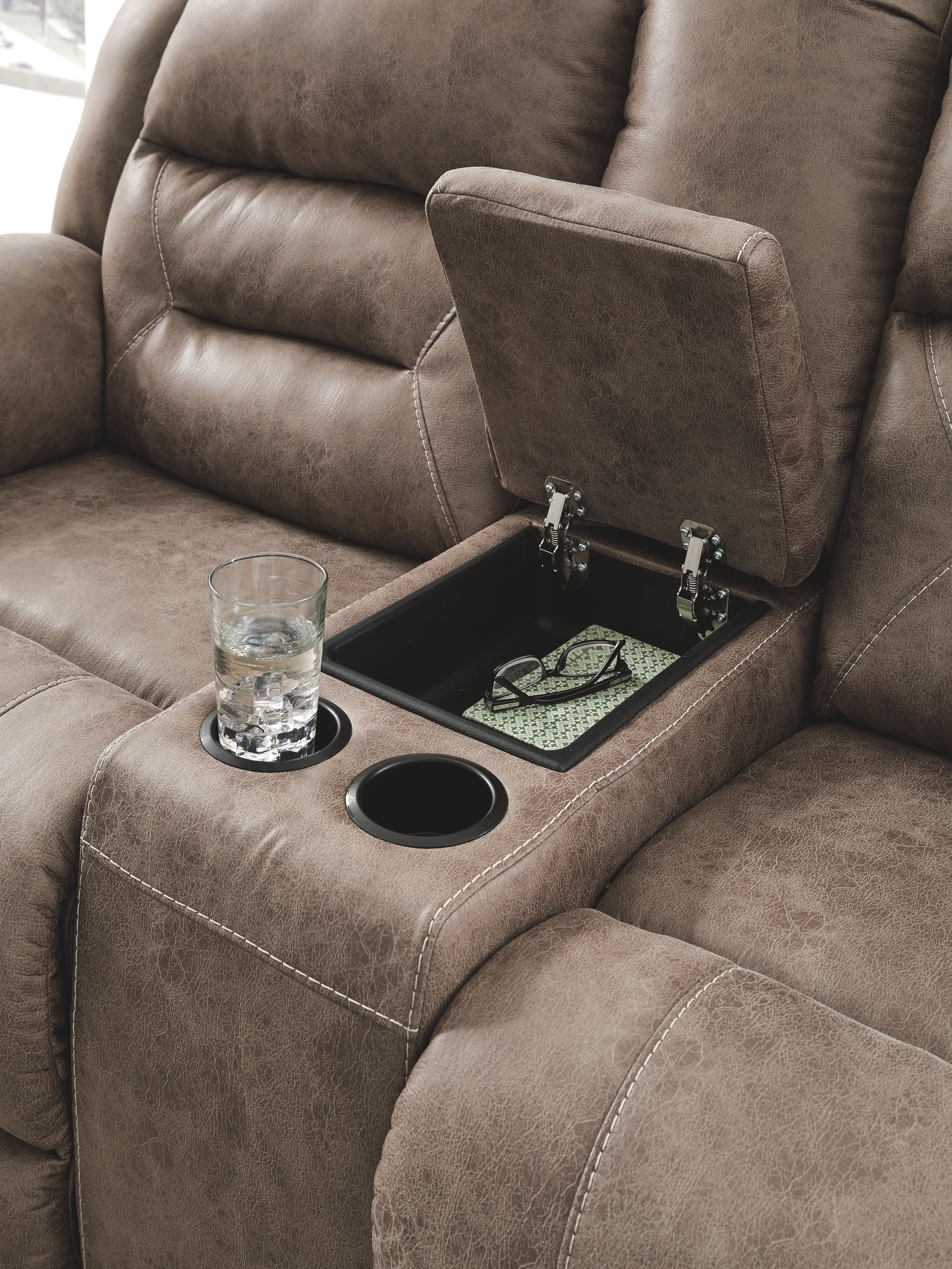 Stoneland - Reclining Living Room Set - Image 6