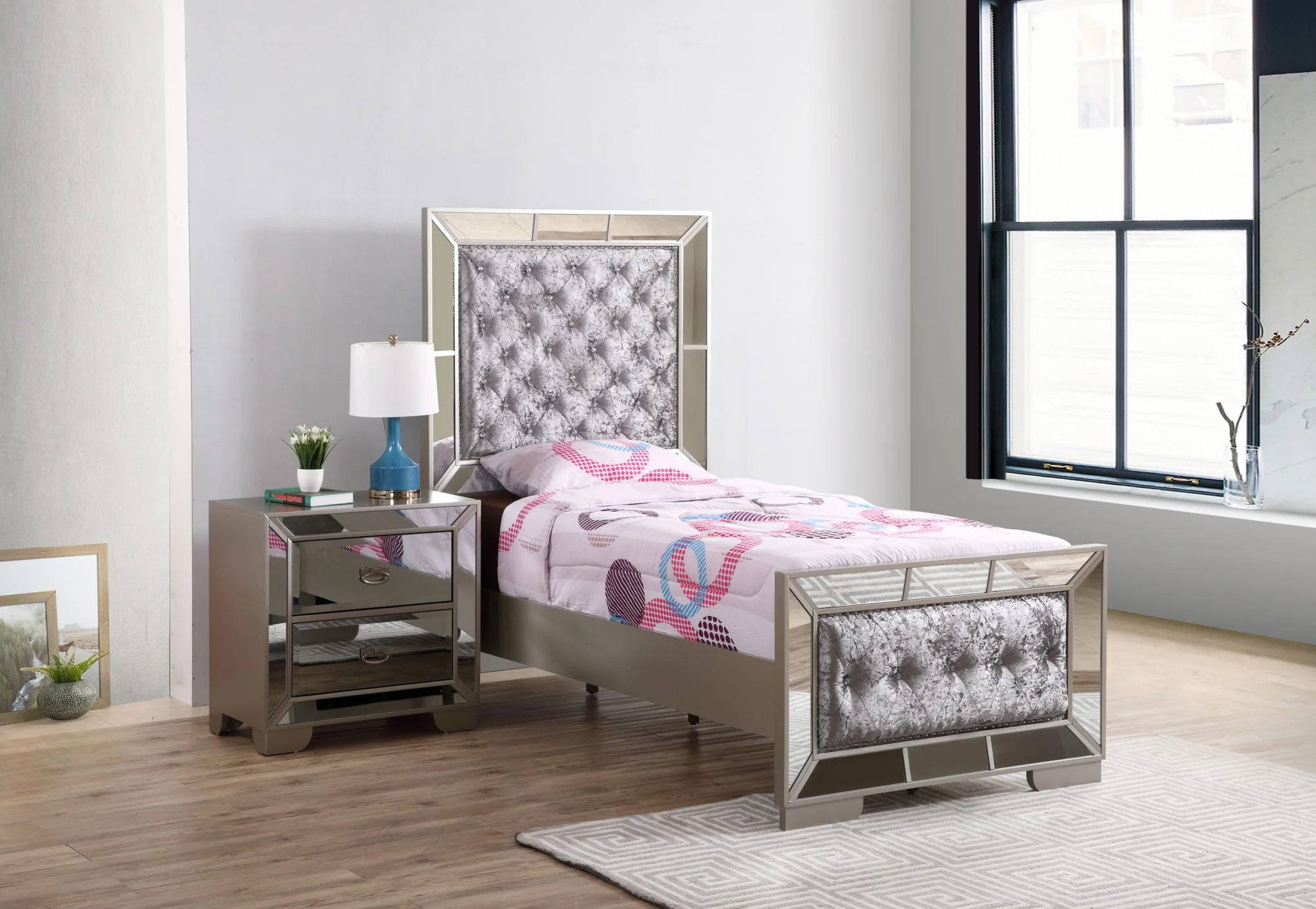 Stylish Contemporary Bed With Minimalist Design - Image 3