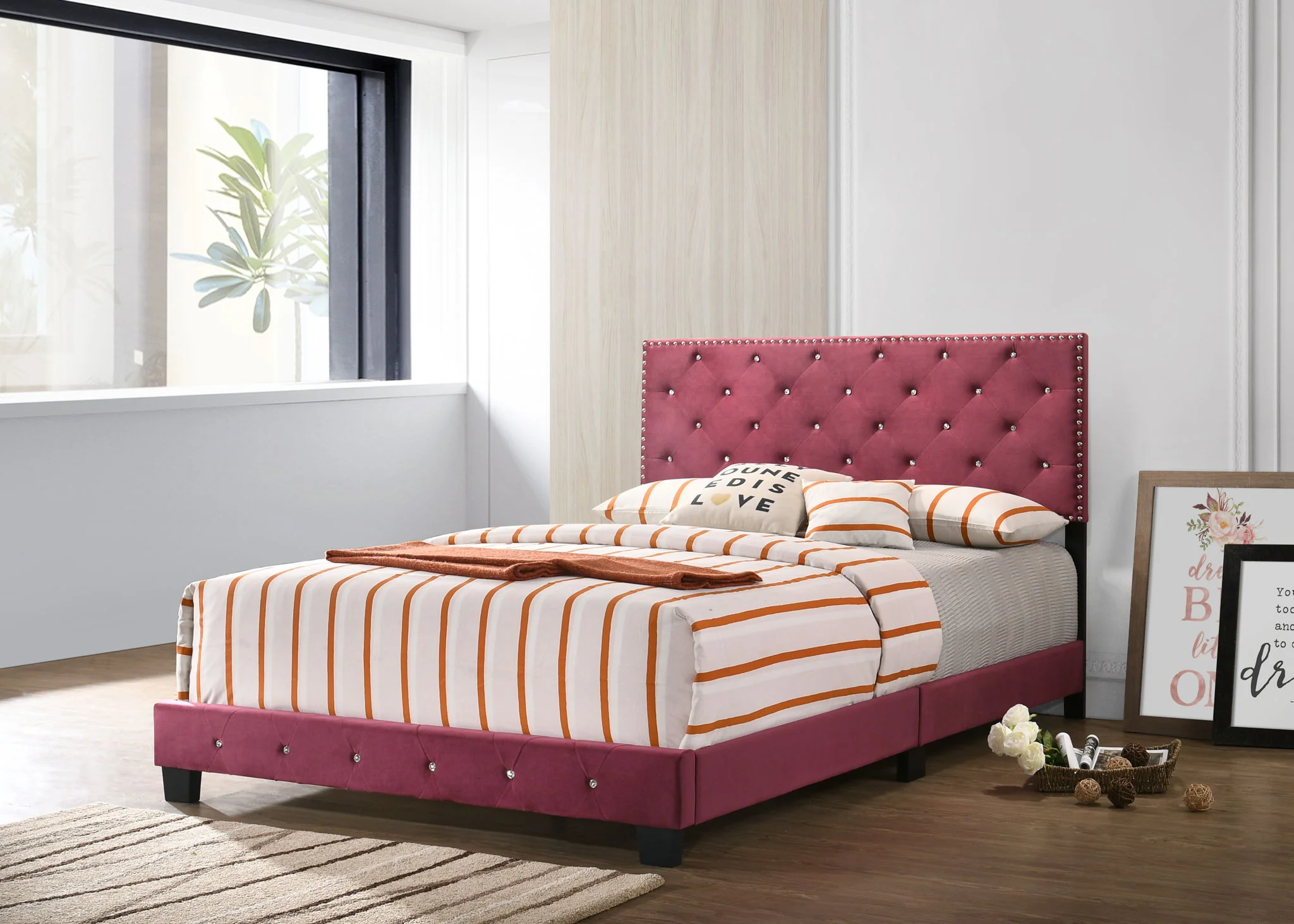 Luxurious Upholstered Bed - Image 7
