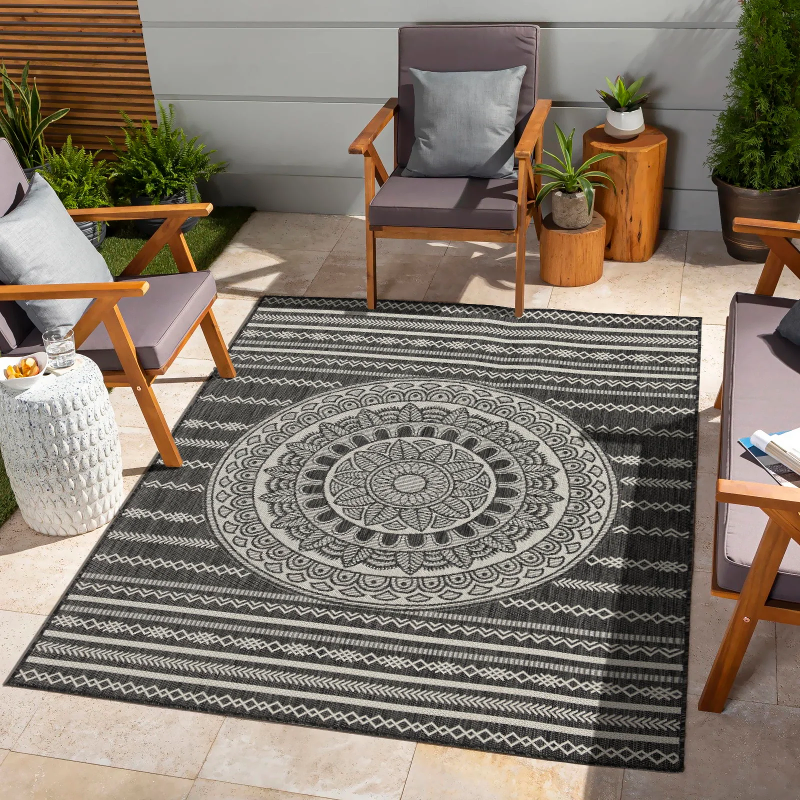 Sunshine - Indoor / Outdoor Area Rug - Polypropylene - Image 2