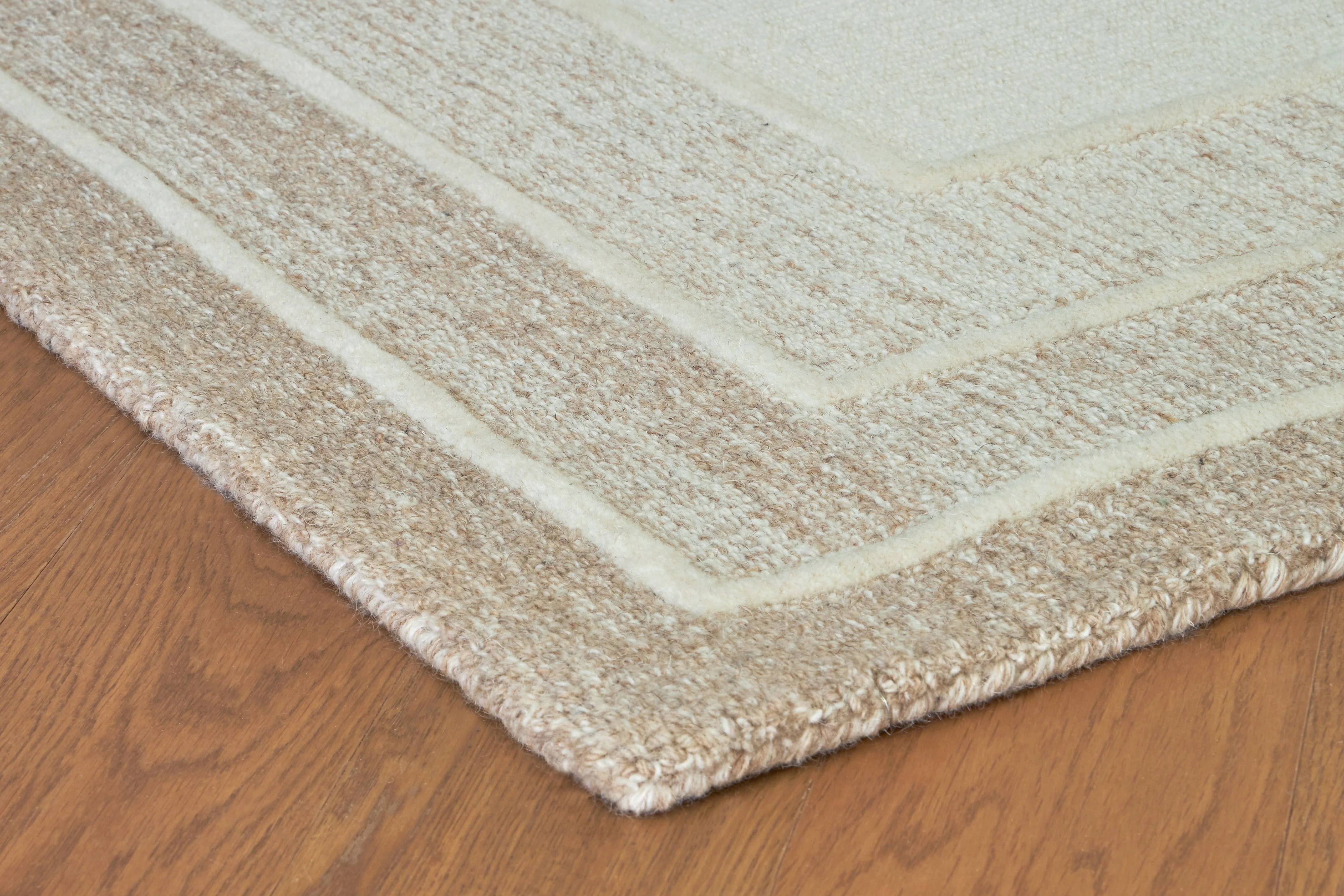 TeeLGan - Rug - Image 12