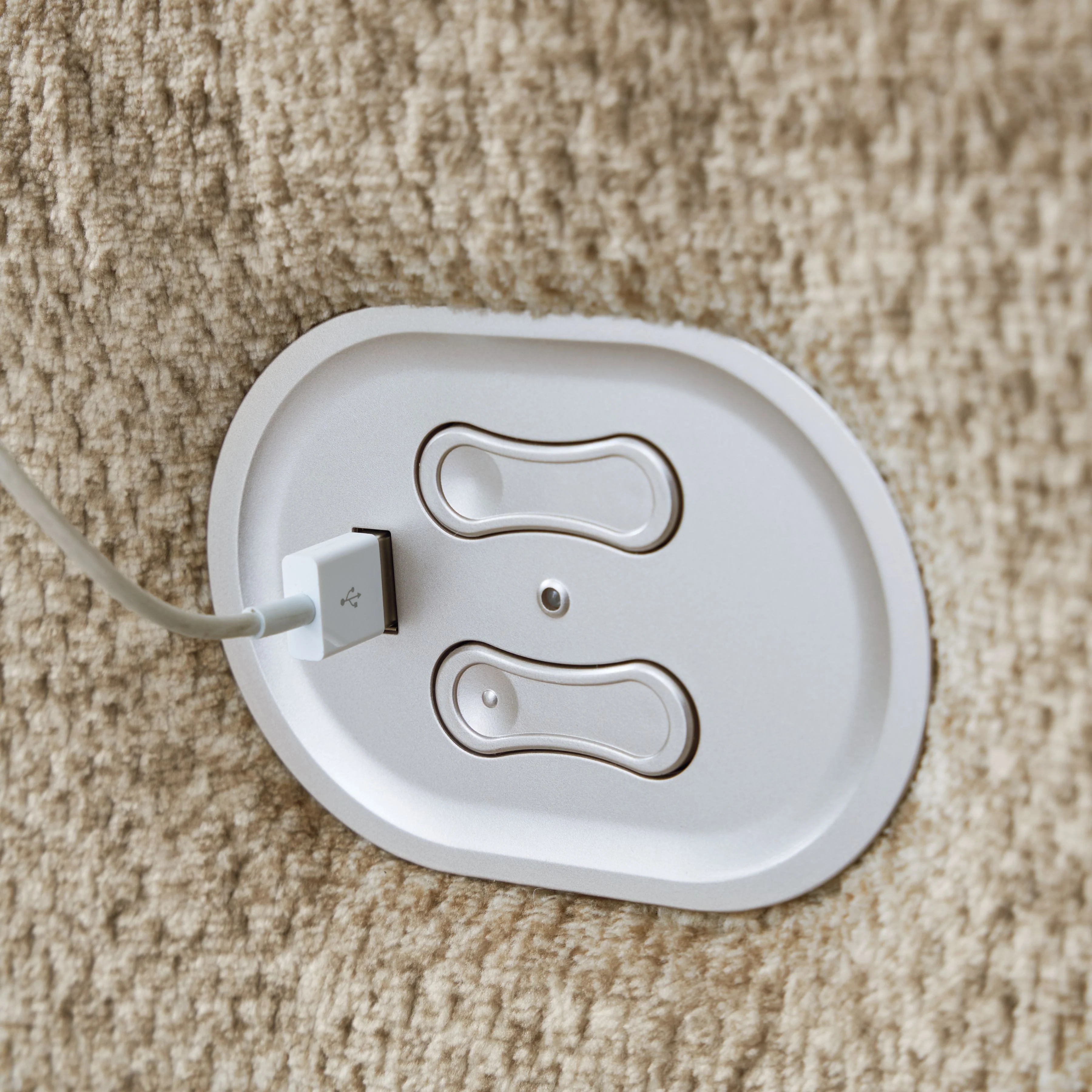 Tip-Off - Power Reclining Sofa With Adj Headrest - Image 3