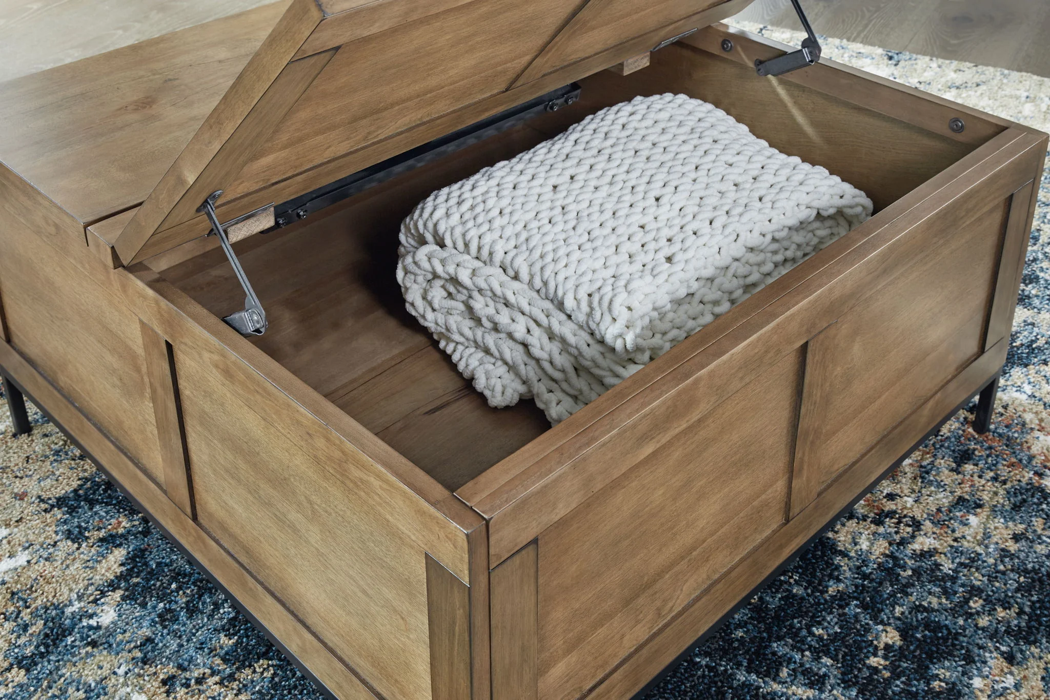 Torlanta - Lift Top Cocktail Table - Brown - Image 10