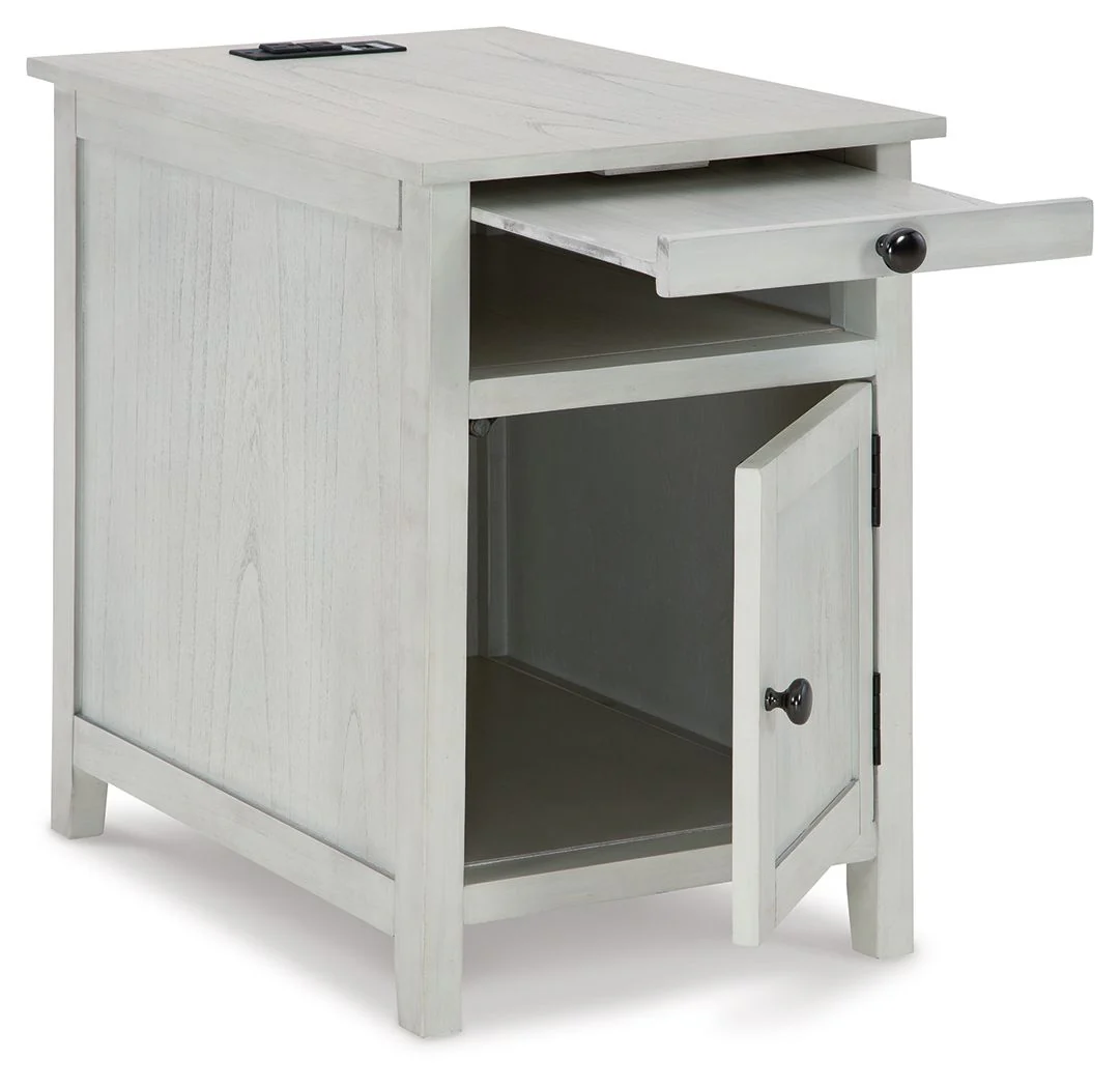Treytown - Chair Side End Table - Image 40