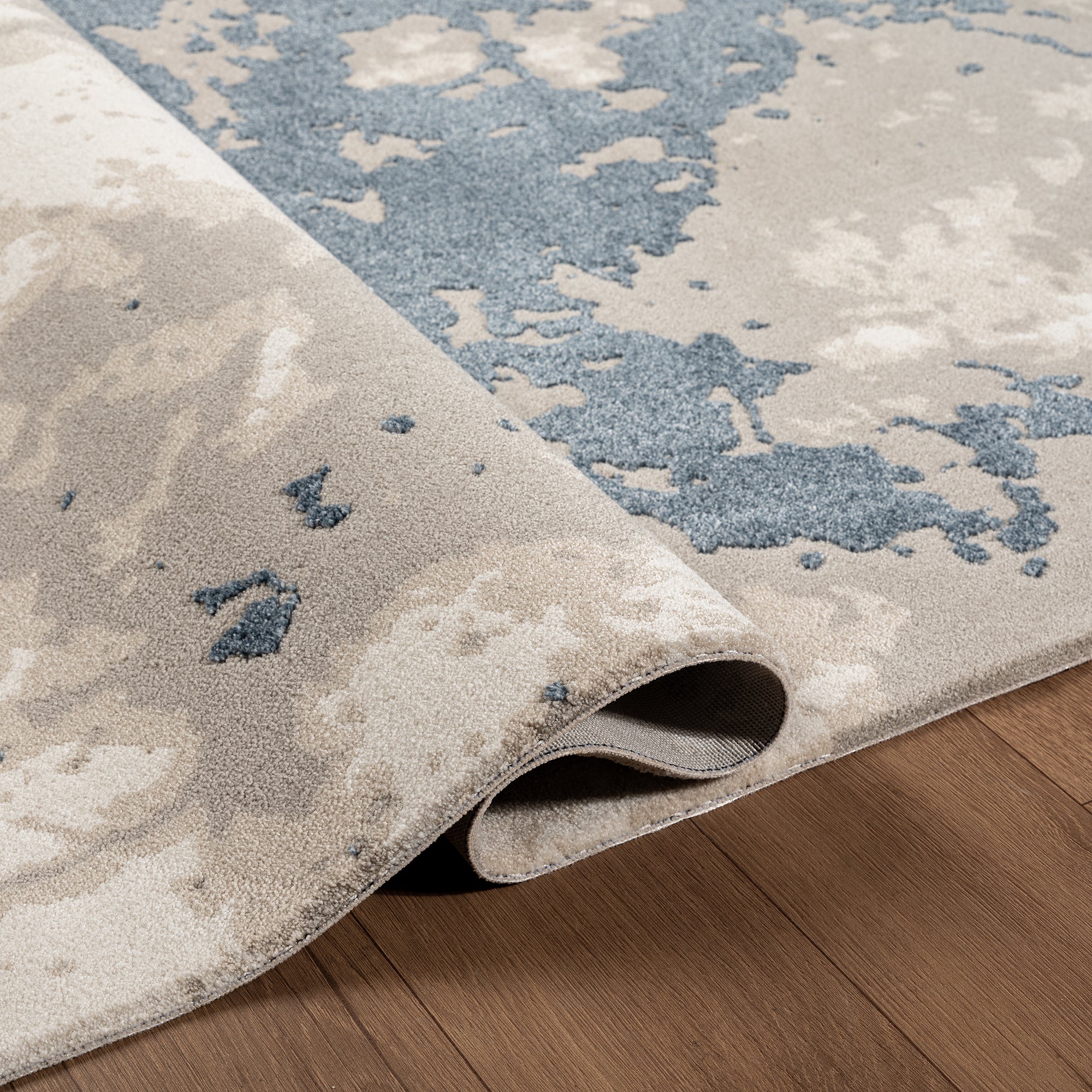 .Uma Blue Power-Loomed Area Rug - 6' 6" x 9' 0" - Image 2
