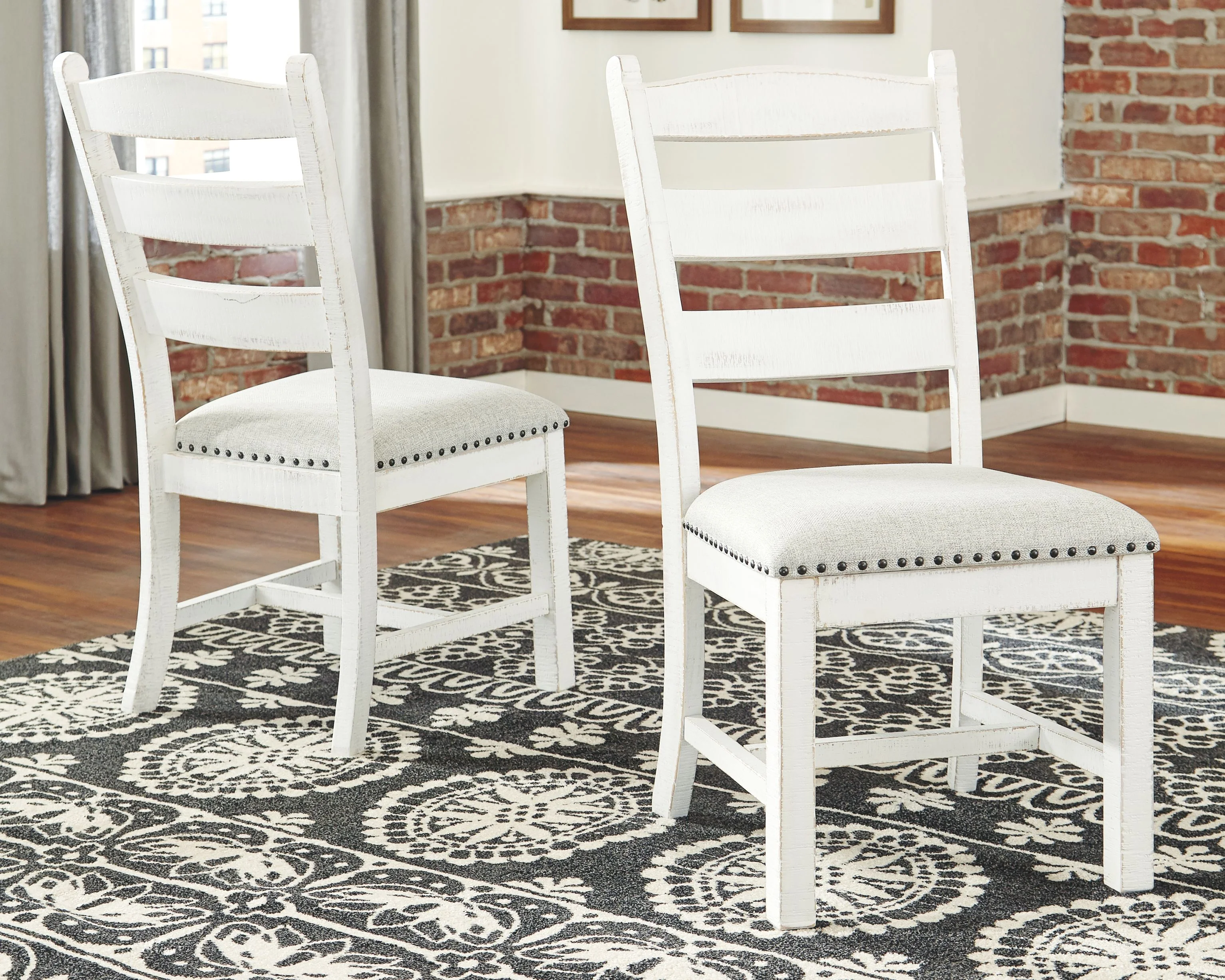 Valebeck - Dining UPH Side Chair (Set of 2) - Beige / White - Image 5