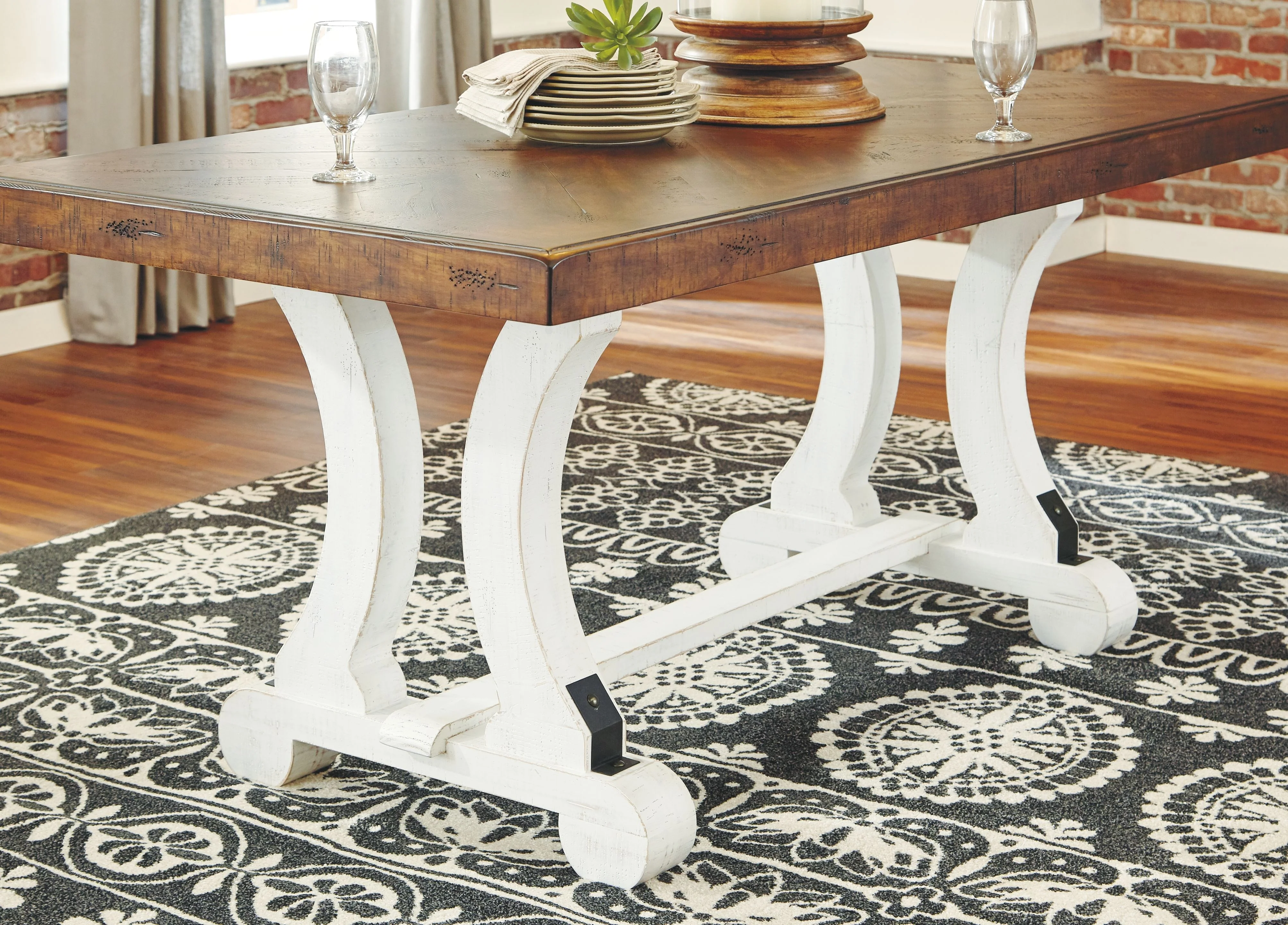 Valebeck - Dining Table Set - Image 7