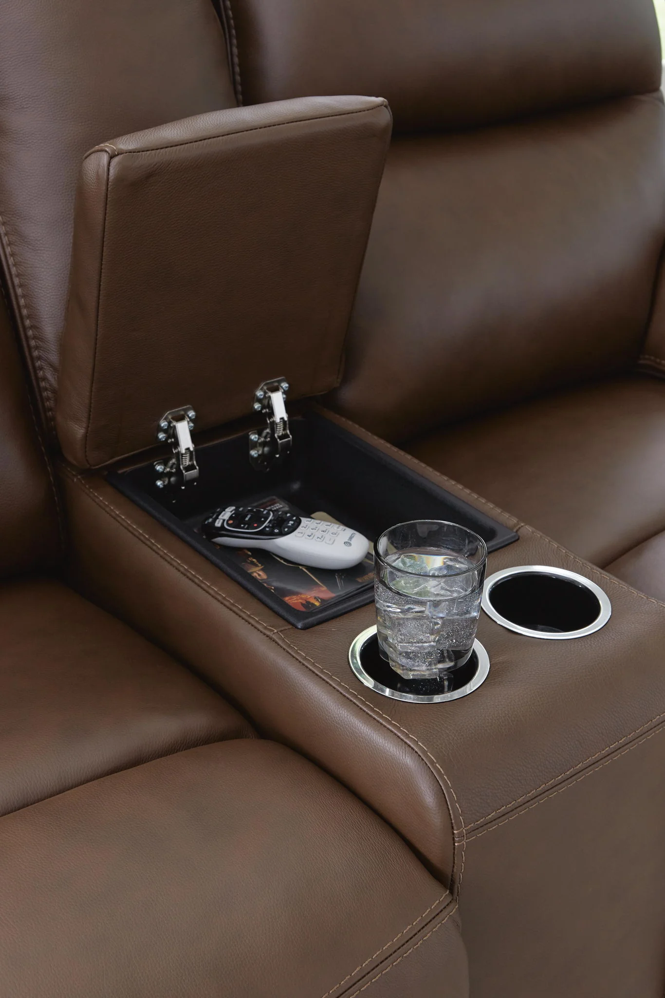 Vonryan - Power Reclining Loveseat With Console / Adj Headrest - Tobacco - Image 3