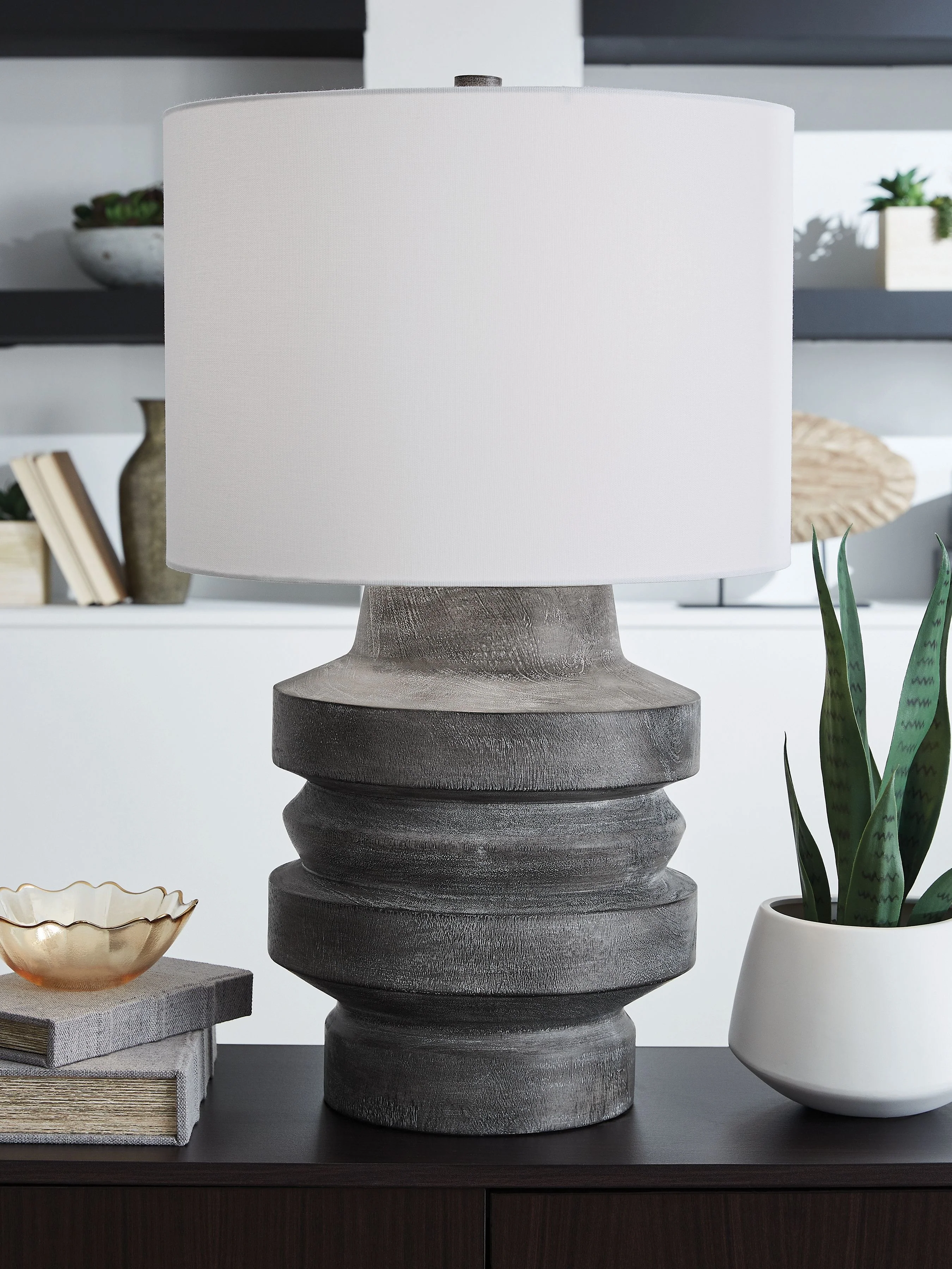 Wahida - Poly Table Lamp - Distressed Black - Image 4