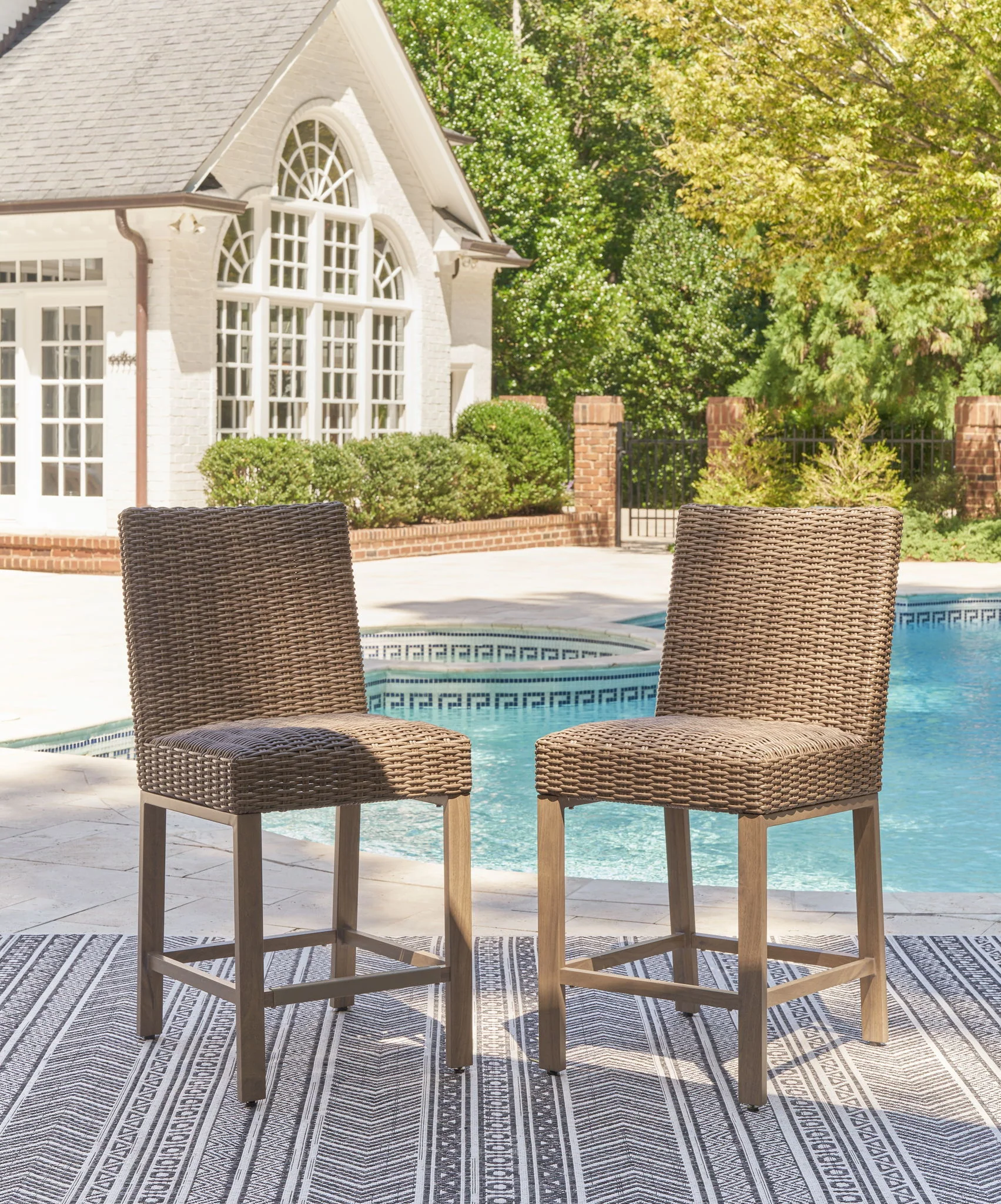 Walton Bridge - Driftwood - 5 Pc. - Square Dining Table W/Fire Pit, 4 Barstools - Image 5