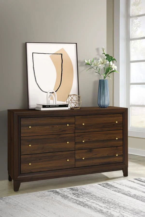 Welsley - 6-Drawer Dresser - Image 3