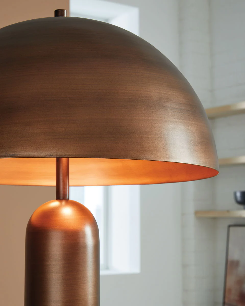 Wendfield - Metal Lamp - Image 11