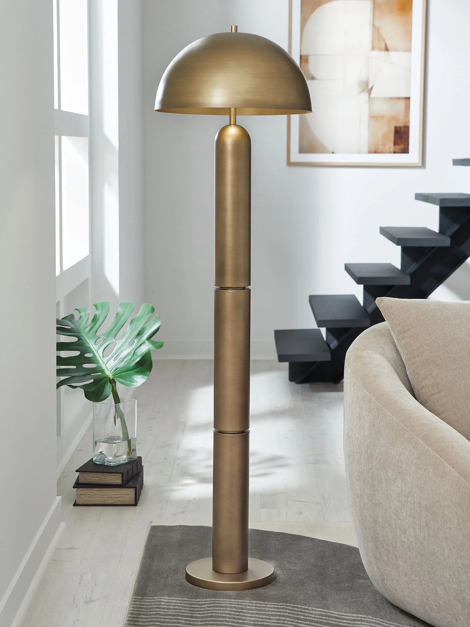 Wendfield - Metal Lamp - Image 12