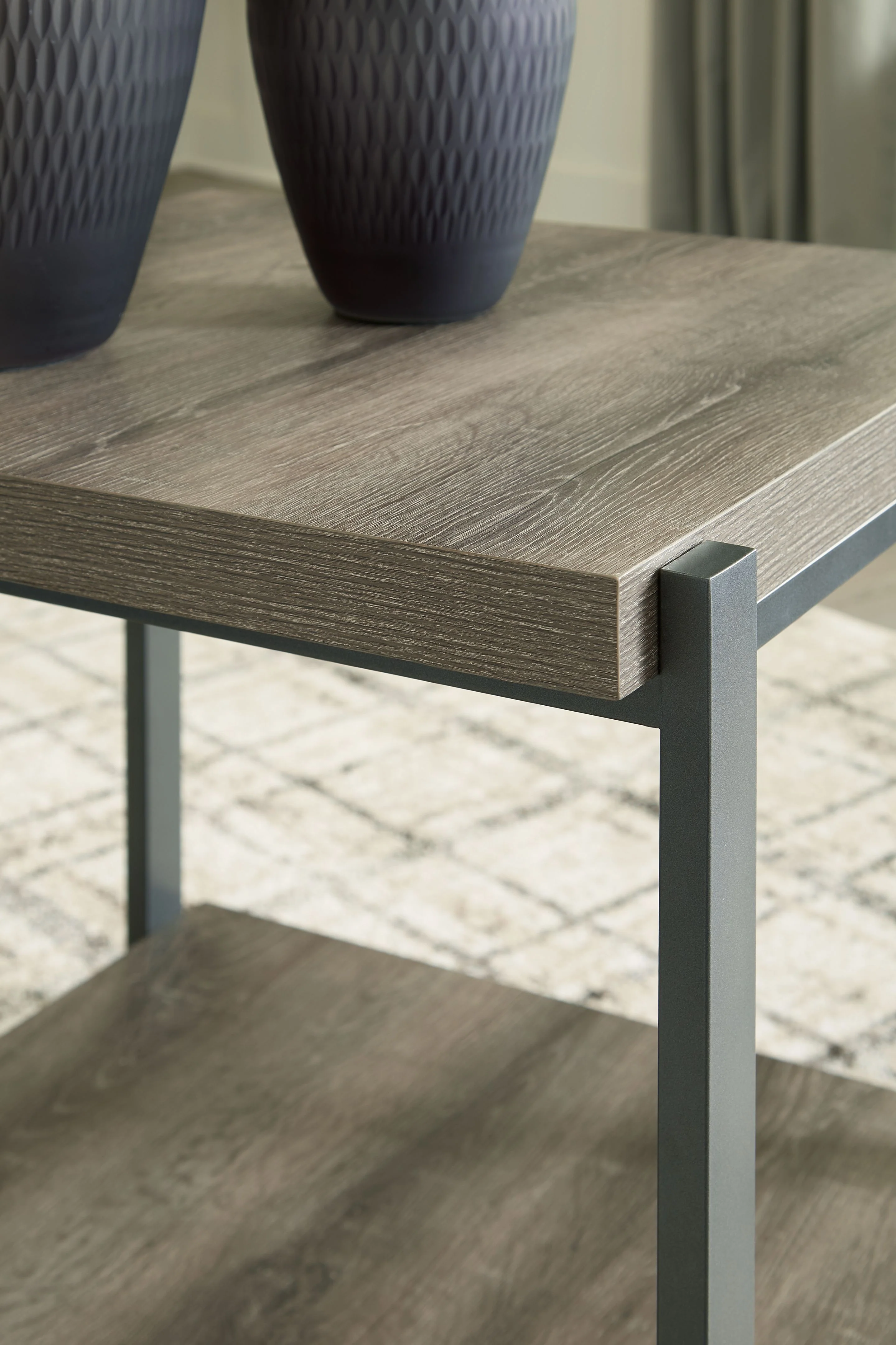 Wilmaden - Occasional Table Set (Set of 3) - Gray / Black - Image 11
