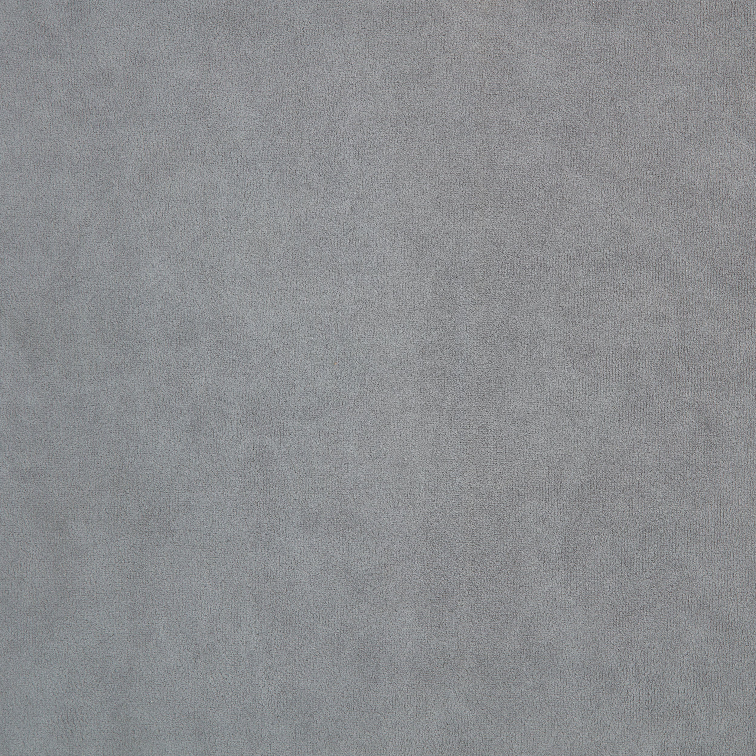 Wilshire Upholstered Platform Bed Grey - Image 12
