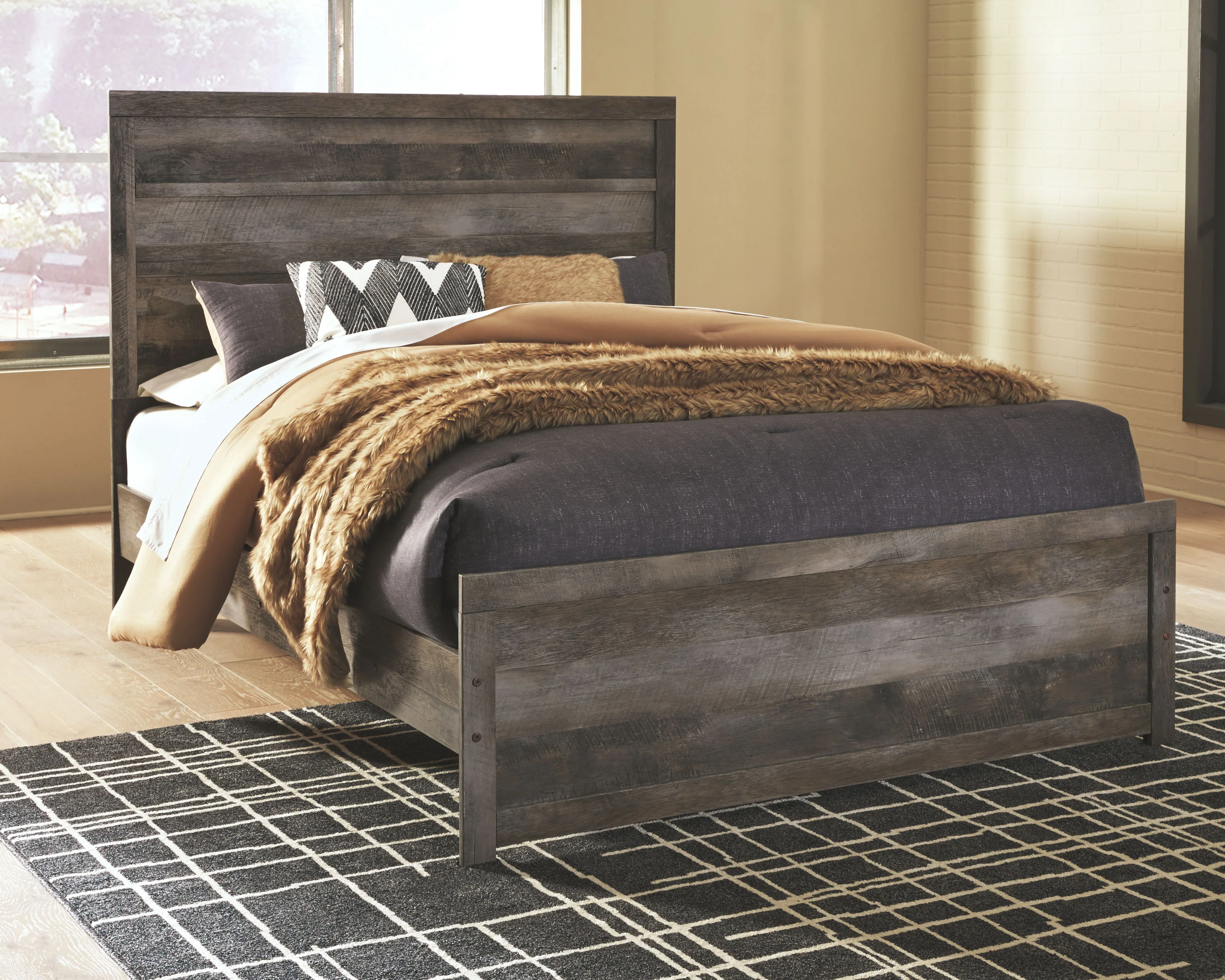 Wynnlow - Panel Bedroom Set - Image 4