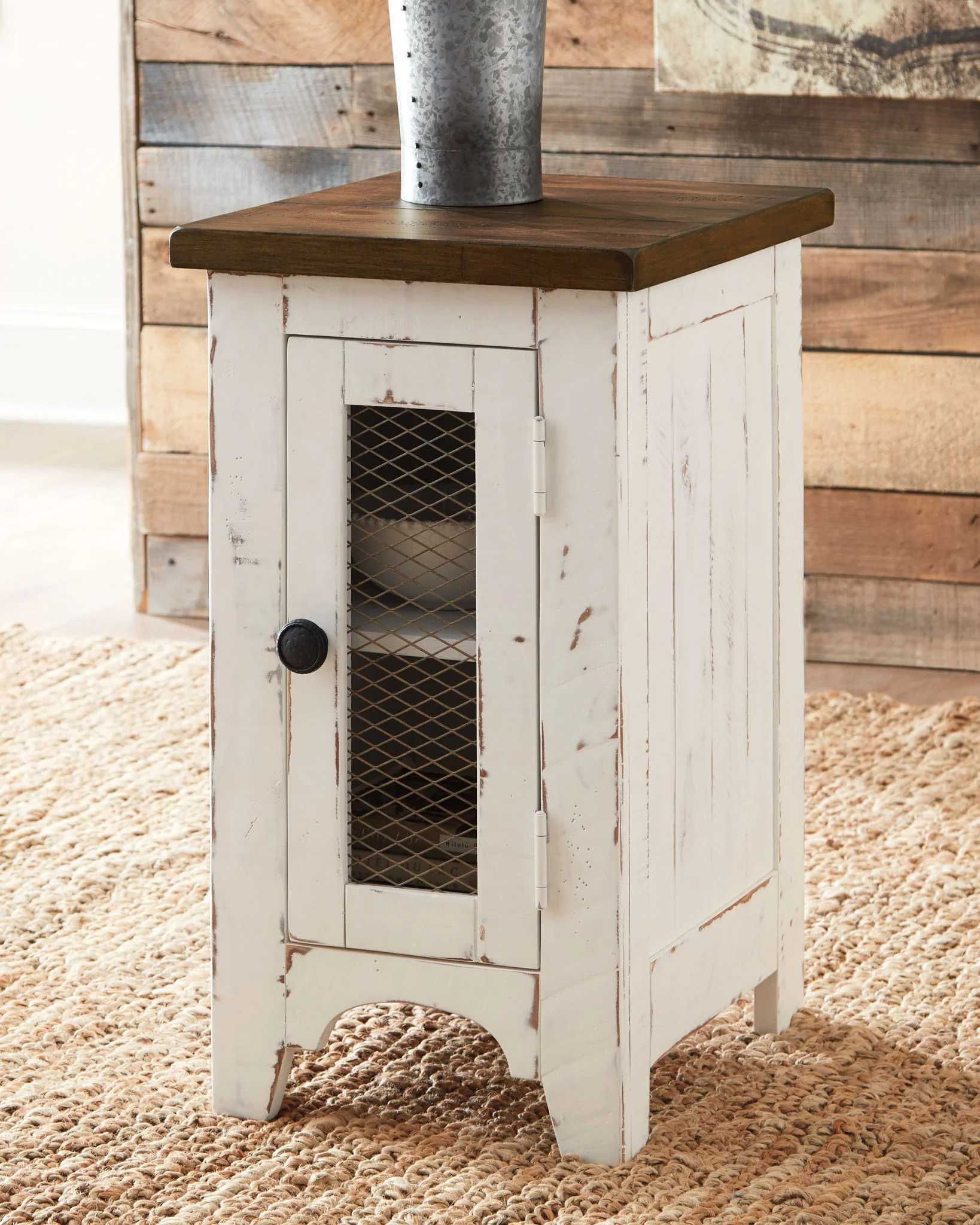 Wystfield - Chair Side End Table - White / Brown - Image 6